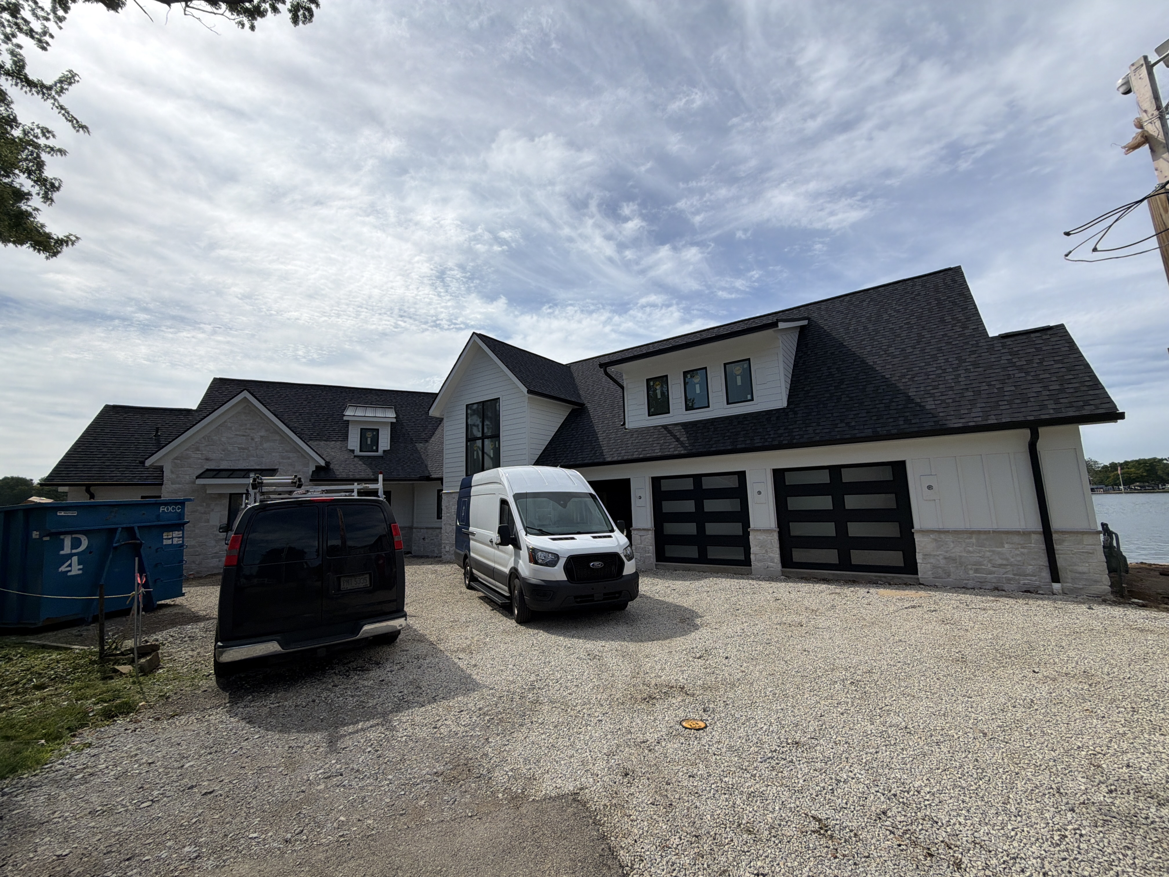 Lakefront home inspiration by Fred Olivieri Custom Homes New Cosntruction